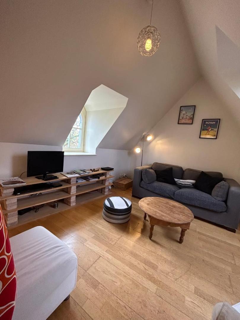 Le Square : Appartement Climatise En Centre Ville Poitiers Exterior photo